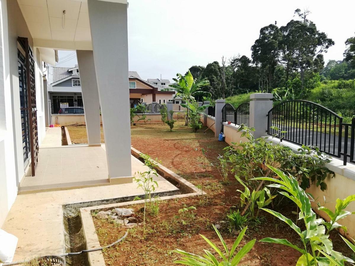 Samsiah Guest House - Taman Yayasan Segamat Buloh Kasap Bagian luar foto